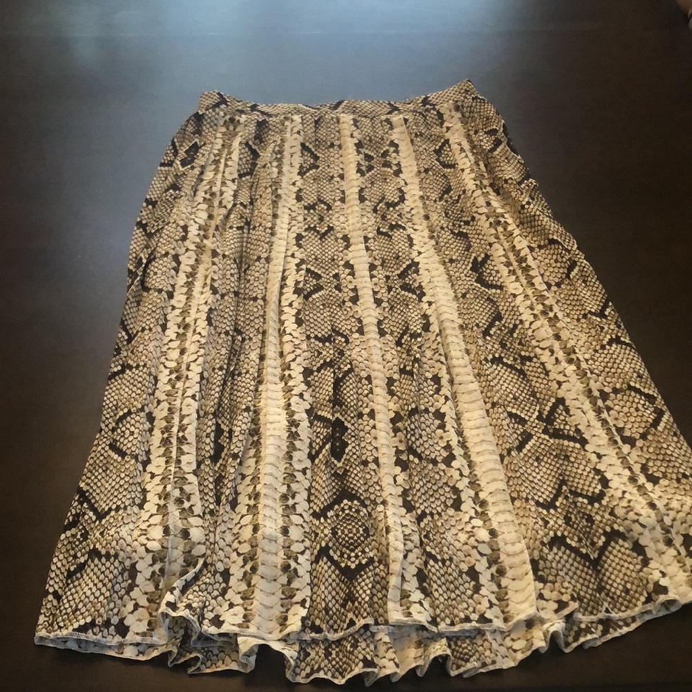 WD•NY snake skin print pleated skirt